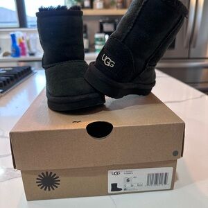 UGG Black Kids Boots